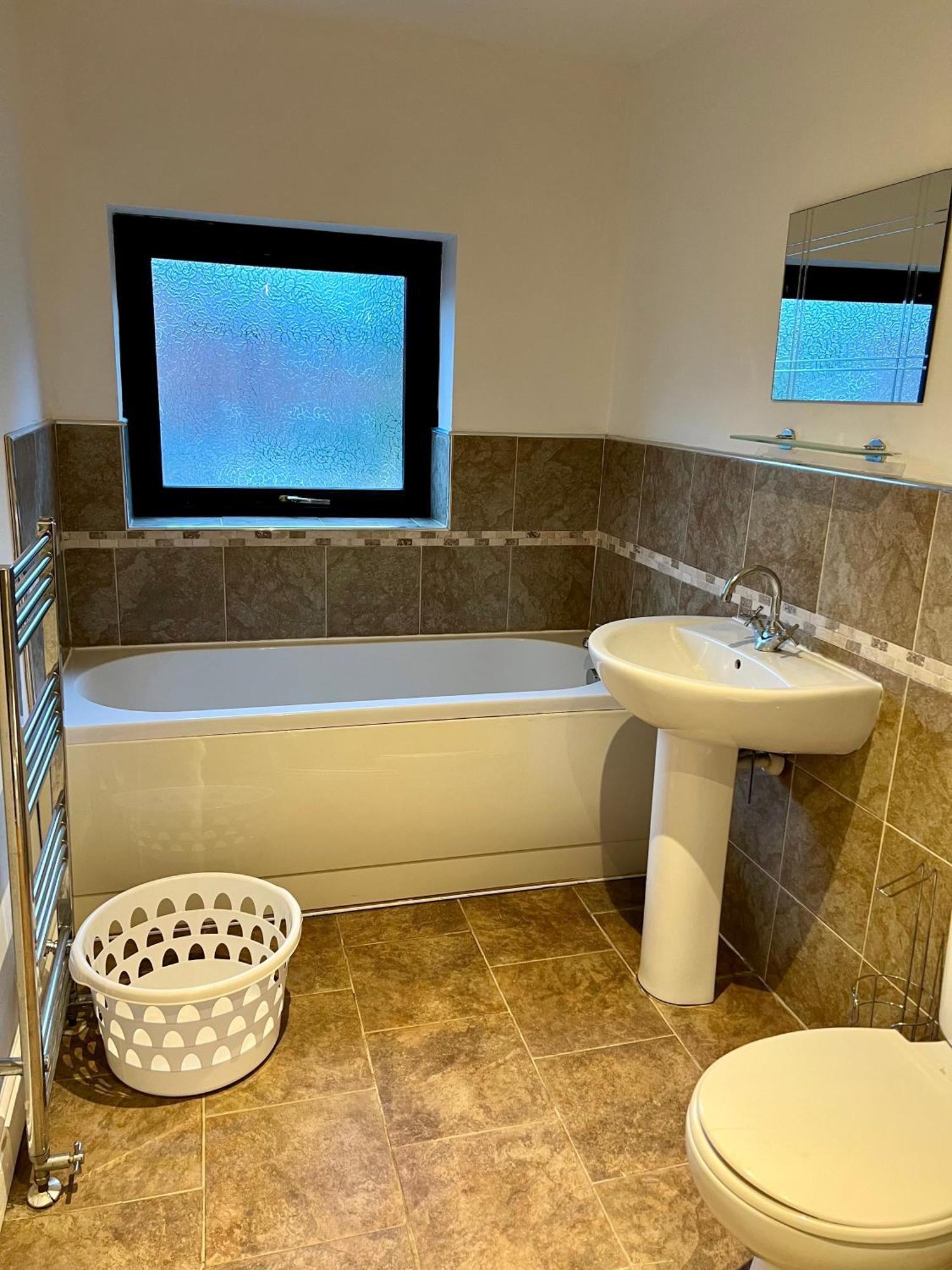 Housefield Stay, Room 4 Stoke-on-Trent Extérieur photo