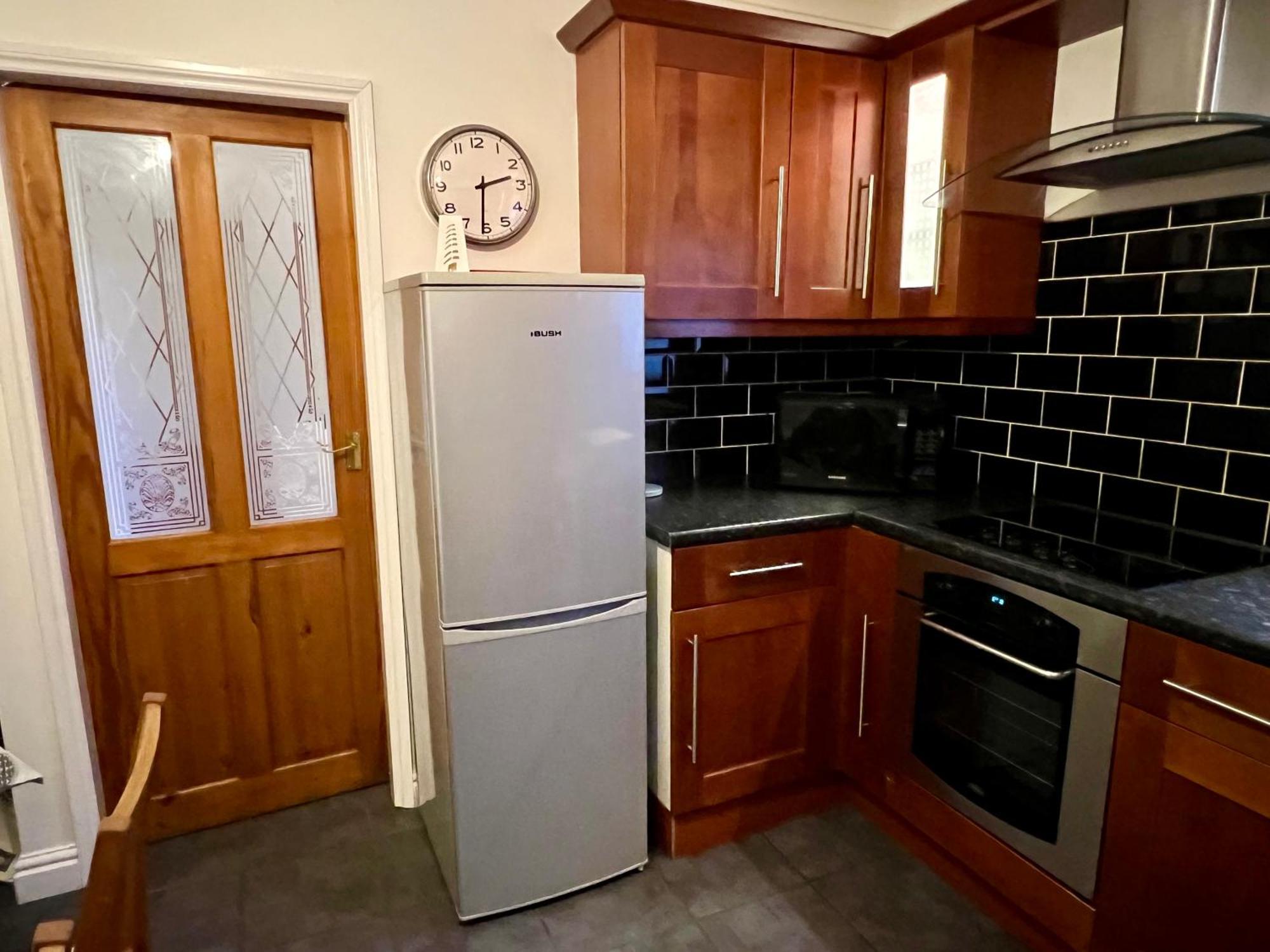 Housefield Stay, Room 4 Stoke-on-Trent Extérieur photo